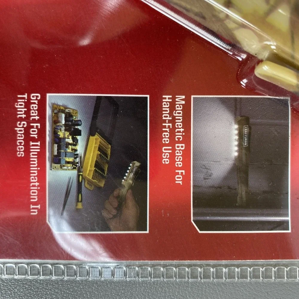 Craftsman Mini LED Work Light Magnetic Base 60 Lumens Pocket Size 3473961 Camo